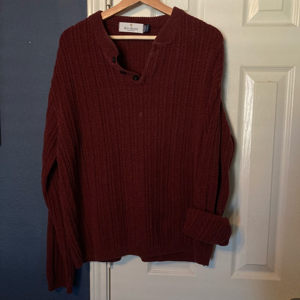 Bill Blass Burgundy Knit Sweater